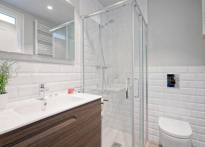 Always Easy I Usandizaga Apartman *