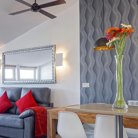 Always Easy I Usandizaga Apartmán *