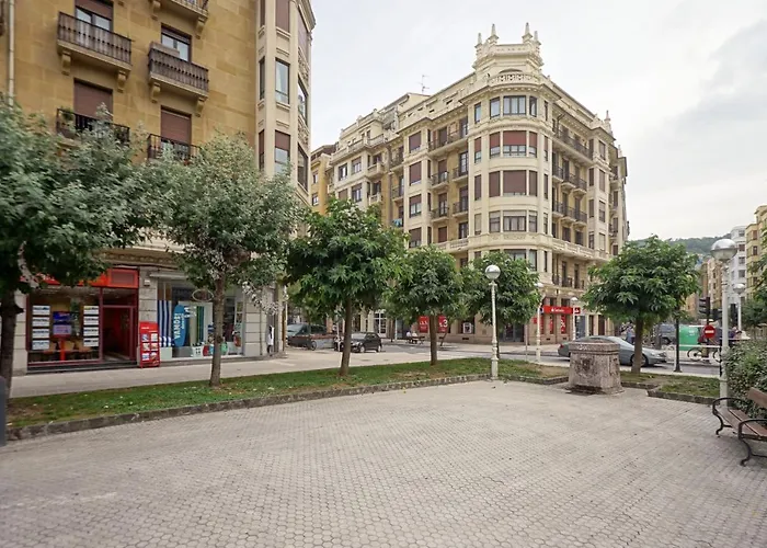 Always Easy I Usandizaga Apartament