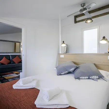 Always Easy I Usandizaga